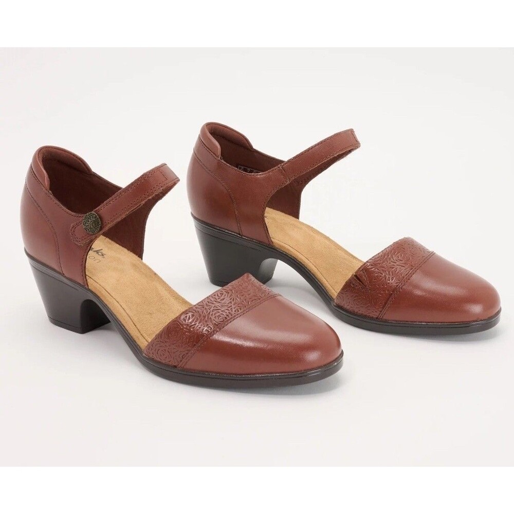 🔥Clarks Women's Emily 2 Ketra pumps in British Tan leather Size 8 🔥NEW🔥